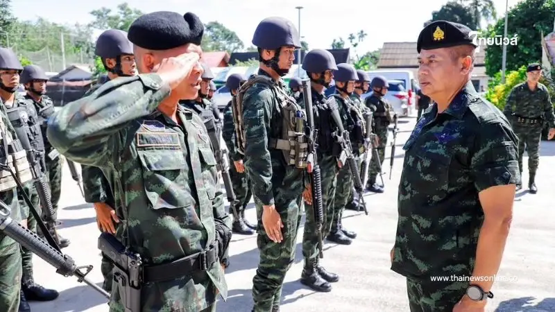 แม่ทัพภาคที่ 4  ลงพื้นที่จังหวัดนราธิวาส ตรวจเยี่ยมกำลังพล