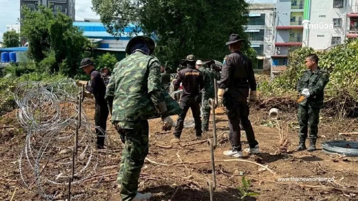 ทหารระดมกำลังวางลวดหนามหีบเพลง 6 กม. ชายแดนสระแก้ว–ปอยเปต