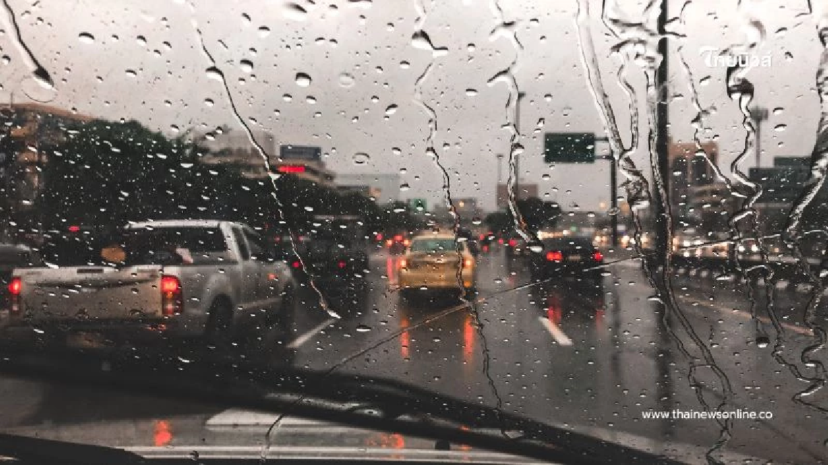เช็กสภาพอากาศ 15 วันจากนี้ กรมอุตุฯ เตือนฝนตกหนักหลายพื้นที่