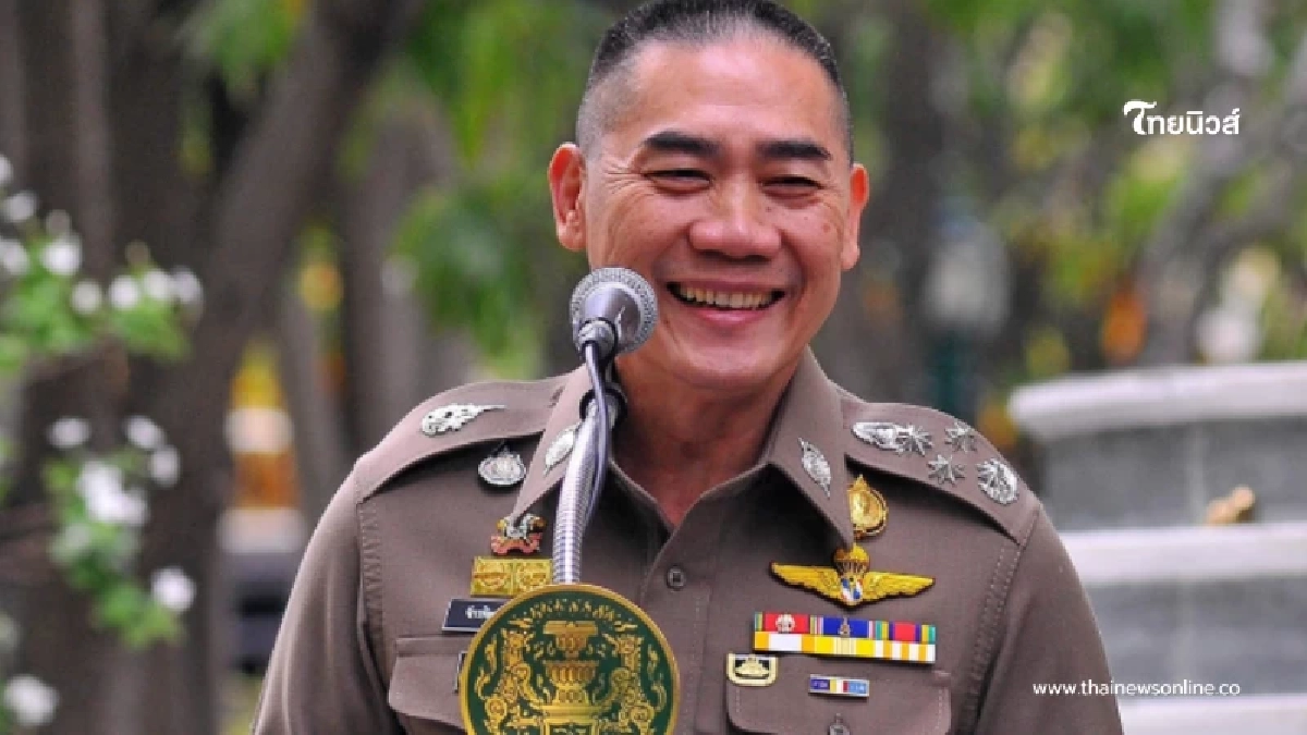 โปรดเกล้าฯ พล.ต.อ.จักรทิพย์  พ้นการปฏิบัติหน้าที่ นายตำรวจราชองครักษ์พิเศษ
