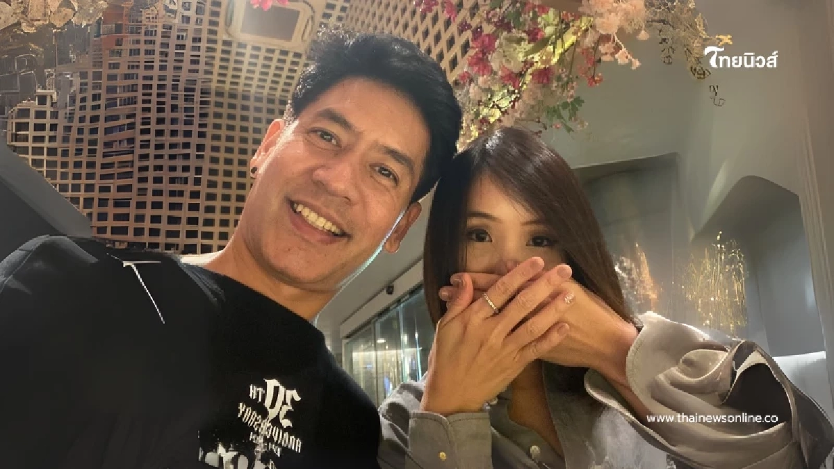 ฮือฮา ตั้น พิเชษฐ์ไชย โพสต์ภาพคู่สาวปริศนา คอมเมนต์สนั่น ฮือฮา ตั้น พิเชษฐ์ไชย โพสต์ภาพคู่สาวปริศนา คอมเมนต์สนั่น