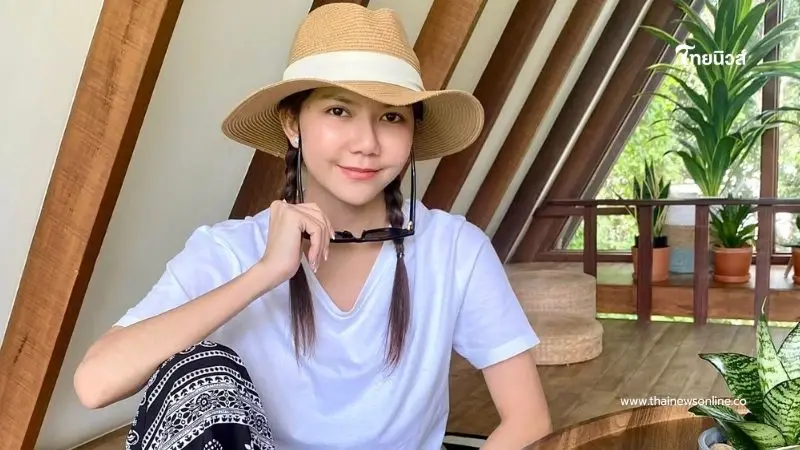 หัวใจไทยที่ยิ่งใหญ่ "จ๊ะ นงผณี" ร่วมสร้างบังเกอร์ป้องกันชายแดน 100,000 บาท