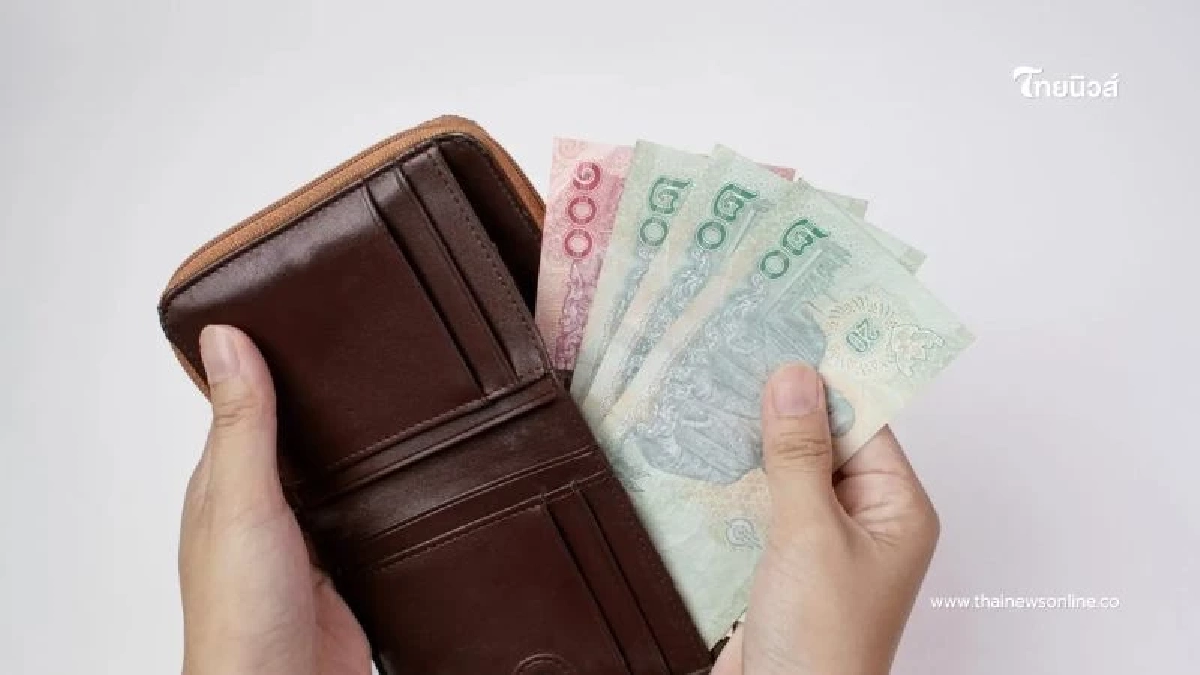 สายมูต้องมีติดไว้ ของเสริมดวงที่ควรพกในกระเป๋าสตางค์