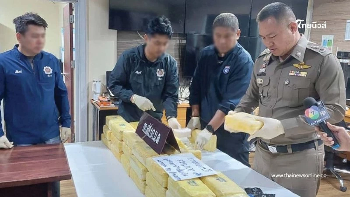 รวบหัวจ่ายย่านลาดพร้าว ยึดยาบ้ากว่า 5.2 แสนเม็ด มูลค่ากว่า 10 ล้าน