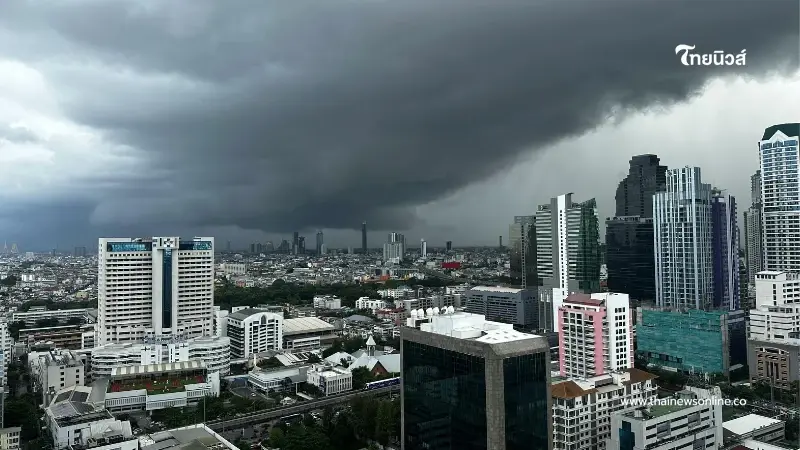 ฝนถล่มทั่วไทย! กรมอุตุฯ เตือน 9 จังหวัดรับมือฝนหนัก 1 พ.ย. นี้