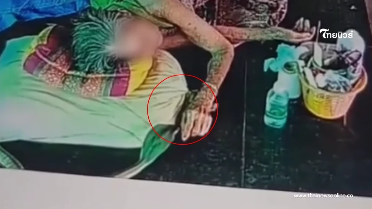 อาการล่าสุด ยายวัย 93 ปี ถูกงูเห่าฉก ขณะนอนหลับอยู่ใต้ถุนบ้าน อาการล่าสุด ยายวัย 93 ปี ถูกงูเห่าฉก ขณะนอนหลับอยู่ใต้ถุนบ้าน