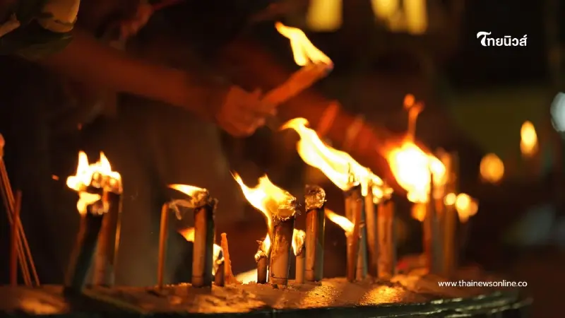 ปฏิทินวันพระ เดือนพฤศจิกายน 2568 เตรียมตัวทำบุญเสริมสิริมงคลตลอดเดือน ปฏิทินวันพระ เดือนพฤศจิกายน 2568 เตรียมตัวทำบุญเสริมสิริมงคลตลอดเดือน