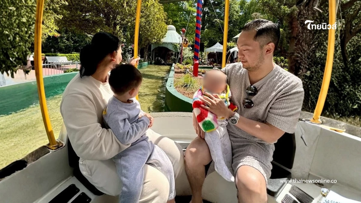 อบอุ่นไม่เปลี่ยน เซบาสเตียน ลี โพสต์โมเมนต์เที่ยวสวนสนุกกับลูก ๆ อบอุ่นไม่เปลี่ยน เซบาสเตียน ลี โพสต์โมเมนต์เที่ยวสวนสนุกกับลูก ๆ