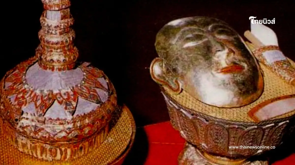 เปิดขั้นตอนศักดิ์สิทธิ์ “หน้ากากทอง-หักพระสาง” พิธีสรงพระบรมศพ เปิดขั้นตอนศักดิ์สิทธิ์ “หน้ากากทอง-หักพระสาง” พิธีสรงพระบรมศพ