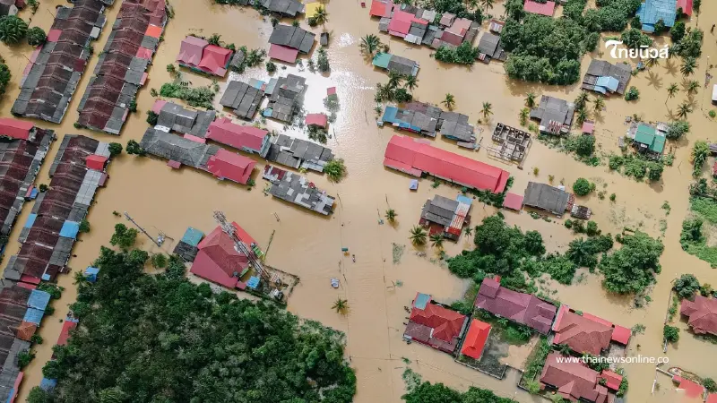น้ำท่วม 15 จังหวัด! กระทบกว่าแสนหลัง เยียวยาครัวเรือนละเท่าไหร่
