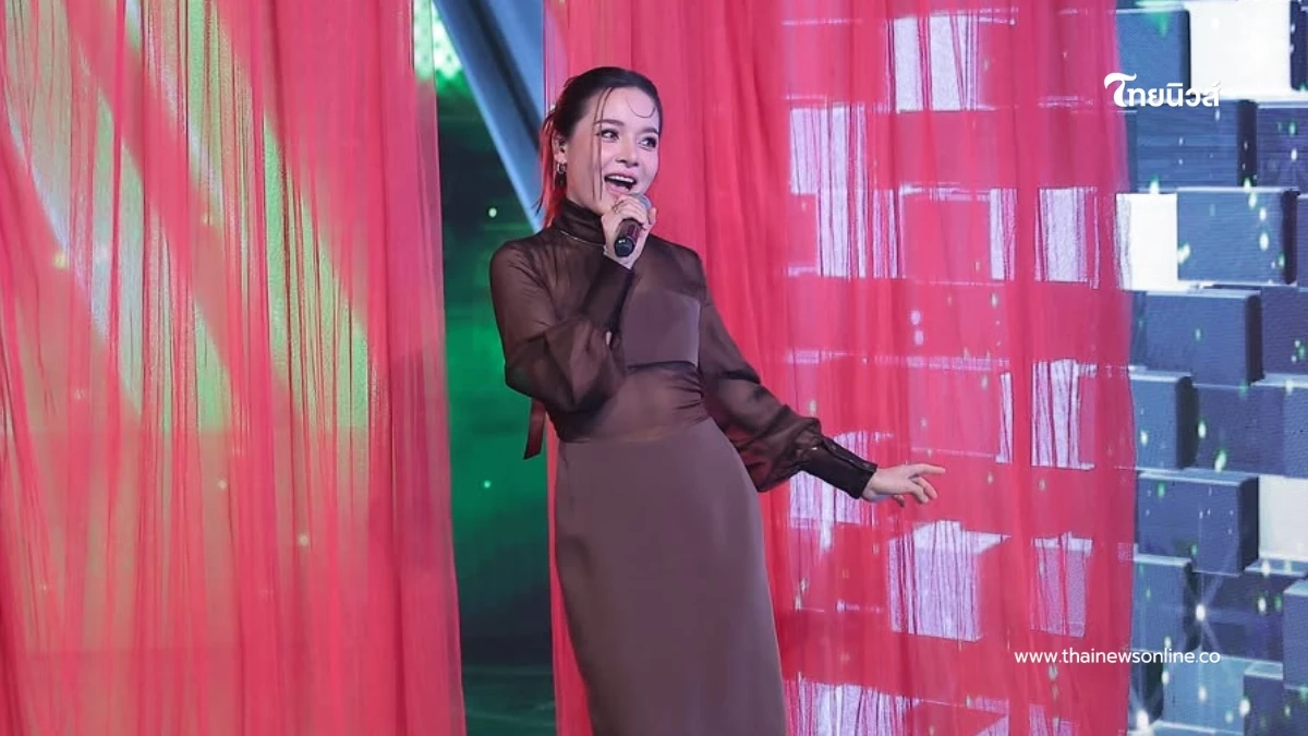 “อเล็กซานดร้า” กลับวงการหลังหาย 10 ปี เผยคิดถึงเพื่อนนักแสดงเก่า “อเล็กซานดร้า” กลับวงการหลังหาย 10 ปี เผยคิดถึงเพื่อนนักแสดงเก่า
