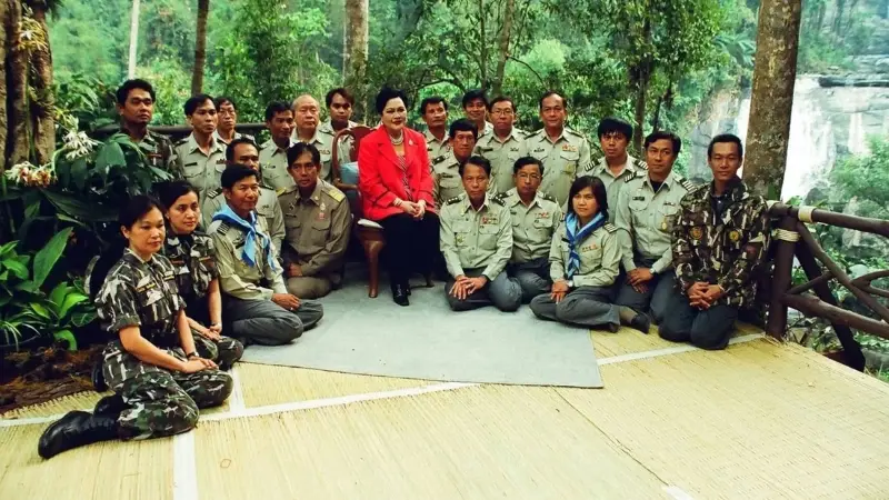 “น้ำตกสิริธาร” น้ำตกนามพระราชทาน งดงามดั่งสายน้ำในหัวใจไทย