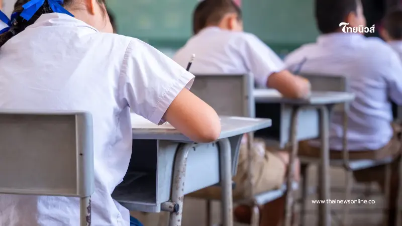 โรงเรียนเอกชนทยอยปิดตัว เศรษฐกิจซบเซา สะท้อนปัญหาโครงสร้าง โรงเรียนเอกชนทยอยปิดตัว เศรษฐกิจซบเซา สะท้อนปัญหาโครงสร้าง