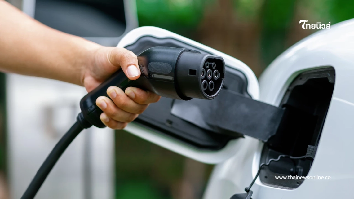 “เตือนด่วน! รถไฟฟ้าถูกน้ำท่วม อย่าทำสิ่งนี้เด็ดขาด!”