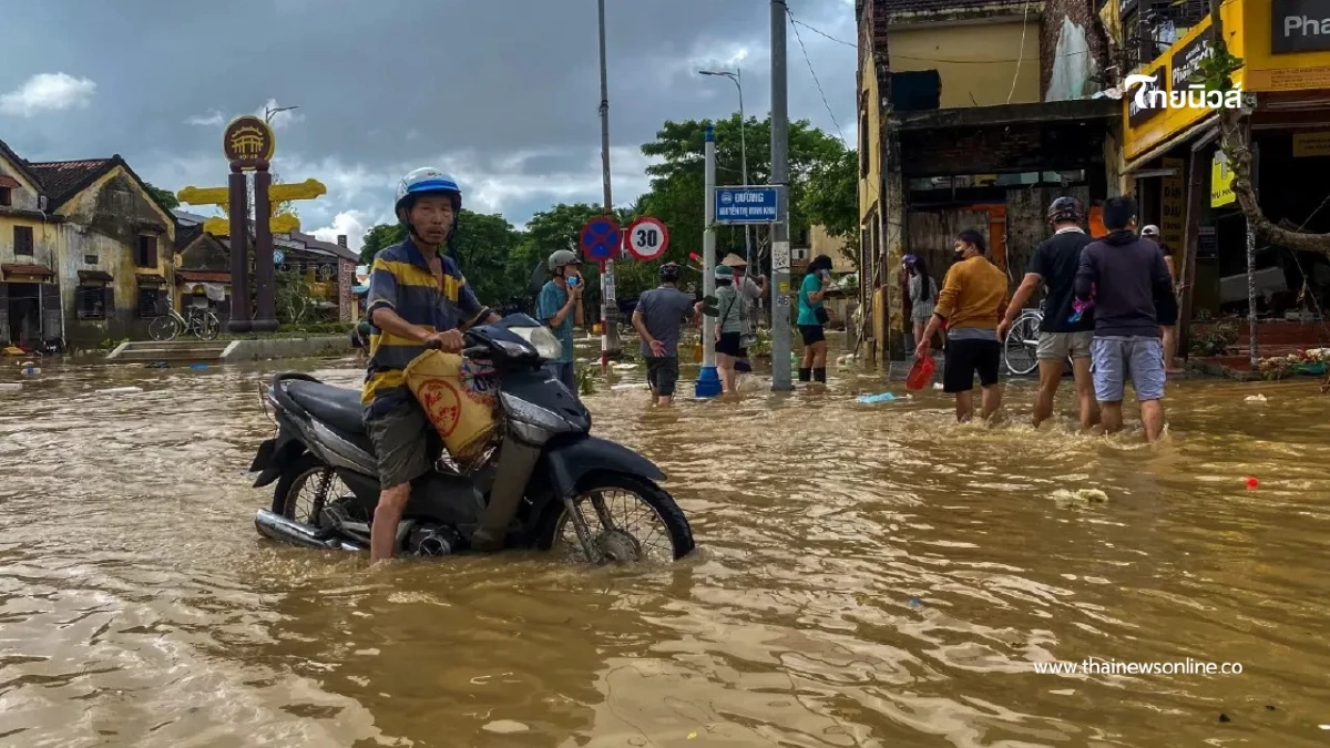 น้ำท่วมเวียดนามหนัก เสียชีวิตแล้ว 90 ราย เศรษฐกิจเสียหายวงกว้าง