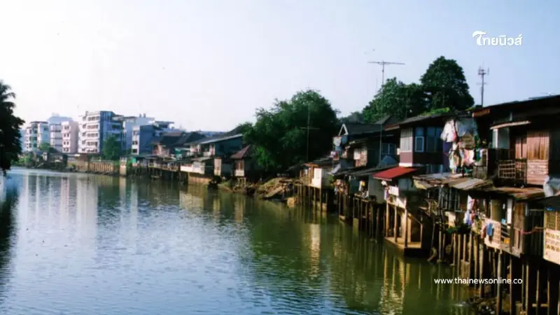 ผู้ว่าฯ ชัชชาติ เตือน ต้องเฝ้าระวัง ชุมชนนอกคันกั้นน้ำ ผู้ว่าฯ ชัชชาติ เตือน ต้องเฝ้าระวัง ชุมชนนอกคันกั้นน้ำ