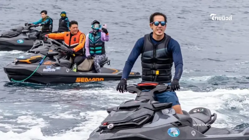 เจ เจตริน ส่งเจ็ทสกีลุยช่วยน้ำท่วมใต้ เร่งสมทบทีมกู้ภัยทันที