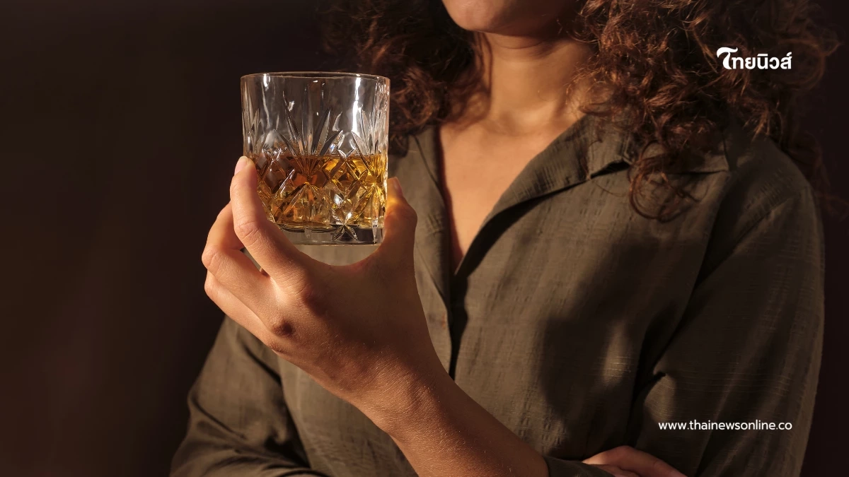 เตือนสายดื่ม! กฎหมายใหม่ห้ามดื่มแอลกอฮอล์ในร้านนอกเวลา