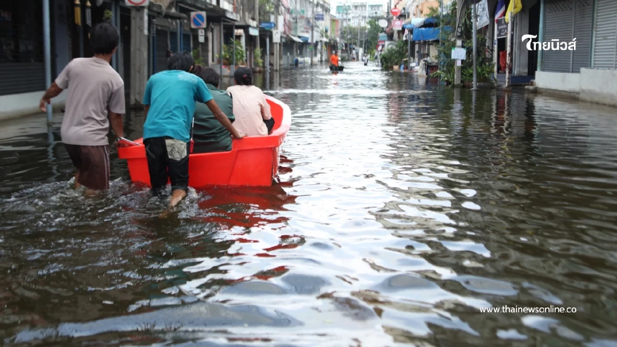 ภาคใต้น่าห่วง ฝนหนัก-คลื่นแรงถล่ม 9 จังหวัด เสี่ยงน้ำท่วมฉับพลัน