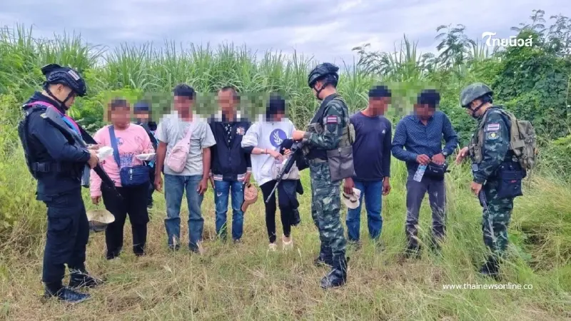 ทหารพรานรวบ 6 แรงงานกัมพูชาลอบเข้าไทย อ้างกลับมาหางานหลังตกงาน ทหารพรานรวบ 6 แรงงานกัมพูชาลอบเข้าไทย อ้างกลับมาหางานหลังตกงาน