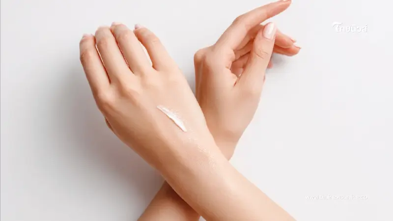 เตือน! 8 วิธีดูแลผิวหน้าหนาว หยุดผิวพังในอากาศแห้งจัด