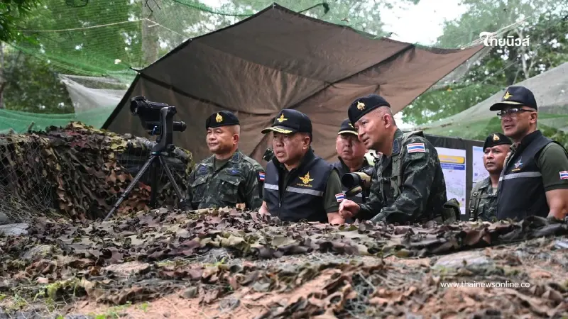 "รมว.กลาโหม" ตรวจเยี่ยมชายแดนไทย–กัมพูชา ตรวจความพร้อม