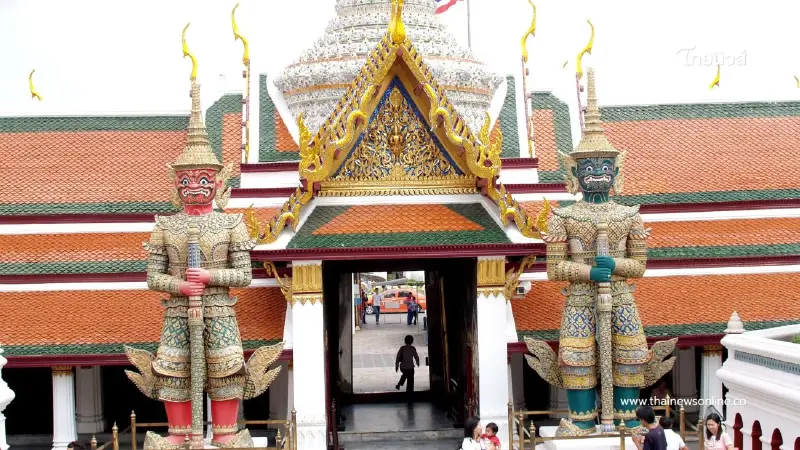 เปิดตำนาน 12 ยักษ์ผู้พิทักษ์วัดพระแก้ว (วัดพระศรีรัตนศาสดาราม)