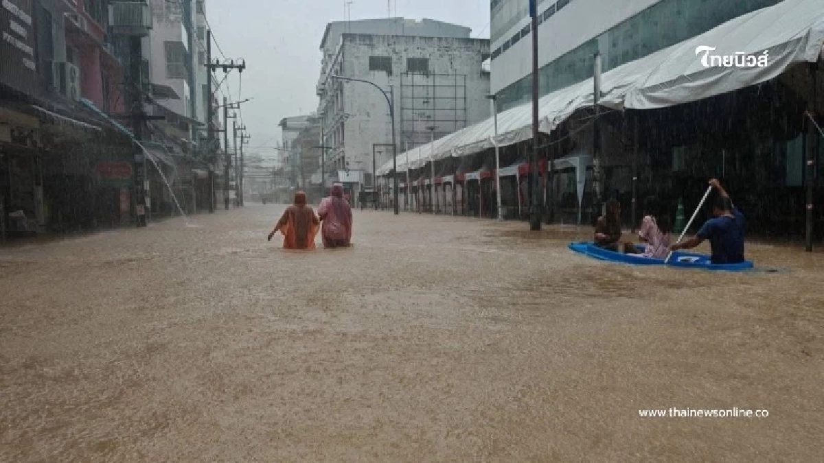 น้ำท่วมหาดใหญ่ยังน่าห่วง น้ำทะลักเข้า ทุ่งเสา-ลีการ์เด้น ระดับน้ำพุ่งสูงต่อเนื่อง