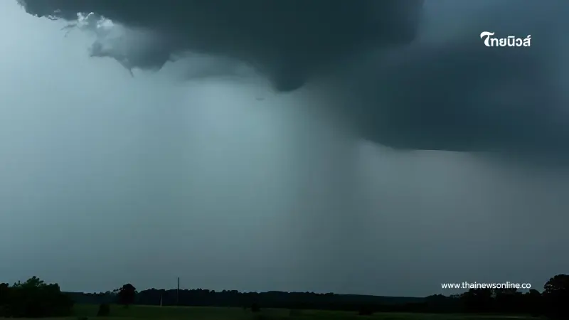 กรมอุตุเตือนพิกัดฝนฟ้าคะนอง 11 จังหวัดอ่วม ระวังและเตรียมพร้อม