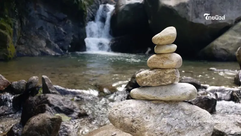 อย่าหาทำ! เรียงหินในป่า ถ่ายรูปสวยแต่ทำลายชีวิตนับล้าน