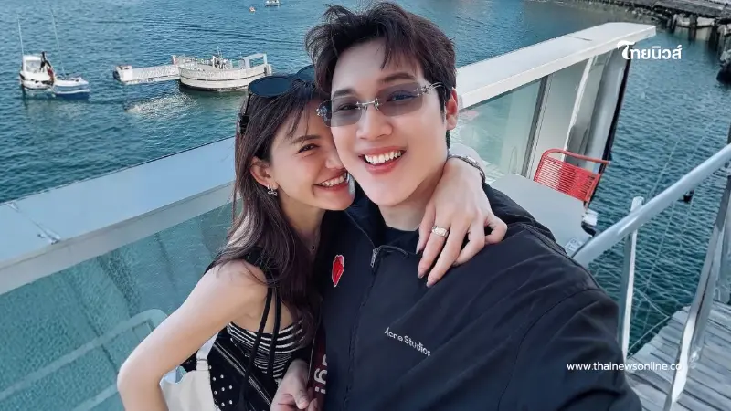 โมเมนต์ในฝัน นักร้องดัง เซอร์ไพรส์คุกเข่าขอแต่งงานที่ญี่ปุ่น