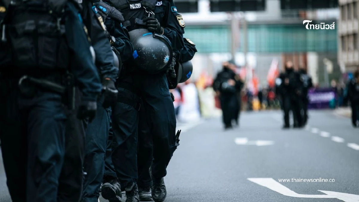 เตือนประชาชนรู้ทัน! 5 พฤติกรรมต้องสงสัย เข้าข่าย "สายลับ" เตือนประชาชนรู้ทัน! 5 พฤติกรรมต้องสงสัย เข้าข่าย "สายลับ"