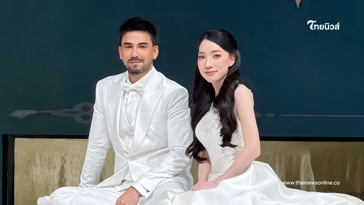 โมเมนต์ซึ้ง! “แอนดรูว์ กรเศก” หลั่งน้ำตารับพรผู้ใหญ่ ในวันวิวาห์