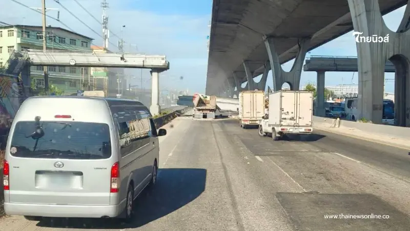 อันตรายมาก เปิดสาเหตุ สะพานลอยขาด ทับรถบรรทุก - กระบะพังยับ