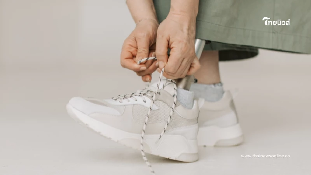 5 วิธีแก้รองเท้าเหม็นอับด้วยของในบ้าน จบปัญหาใน 5 นาทีแบบไม่ต้องซัก