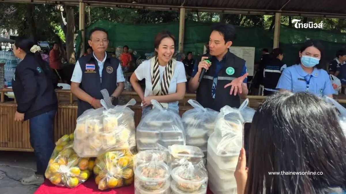 “เปิ้ล-จูน” ลงมือทำอาหาร ส่งกำลังใจถึงพี่ๆ ทหารชายแดน