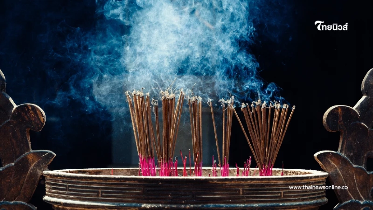 เปิดวิธีไหว้ขอพร เสด็จเตี่ย ที่สายมูไม่ควรพลาด มีคำแนะนำให้ด้วย เปิดวิธีไหว้ขอพร เสด็จเตี่ย ที่สายมูไม่ควรพลาด มีคำแนะนำให้ด้วย