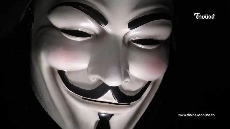 โฉมหน้า "ชายสวมหน้ากาก" รู้อายุว่าพีกแล้ว รู้อาชีพพีกยิ่งกว่า โฉมหน้า "ชายสวมหน้ากาก" รู้อายุว่าพีกแล้ว รู้อาชีพพีกยิ่งกว่า