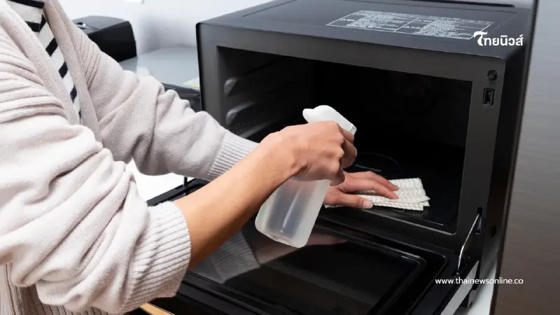 เปิดสูตรล้างไมโครเวฟอย่างง่าย คราบฝังแน่นแค่ไหนก็เอาอยู่ เปิดสูตรล้างไมโครเวฟอย่างง่าย คราบฝังแน่นแค่ไหนก็เอาอยู่