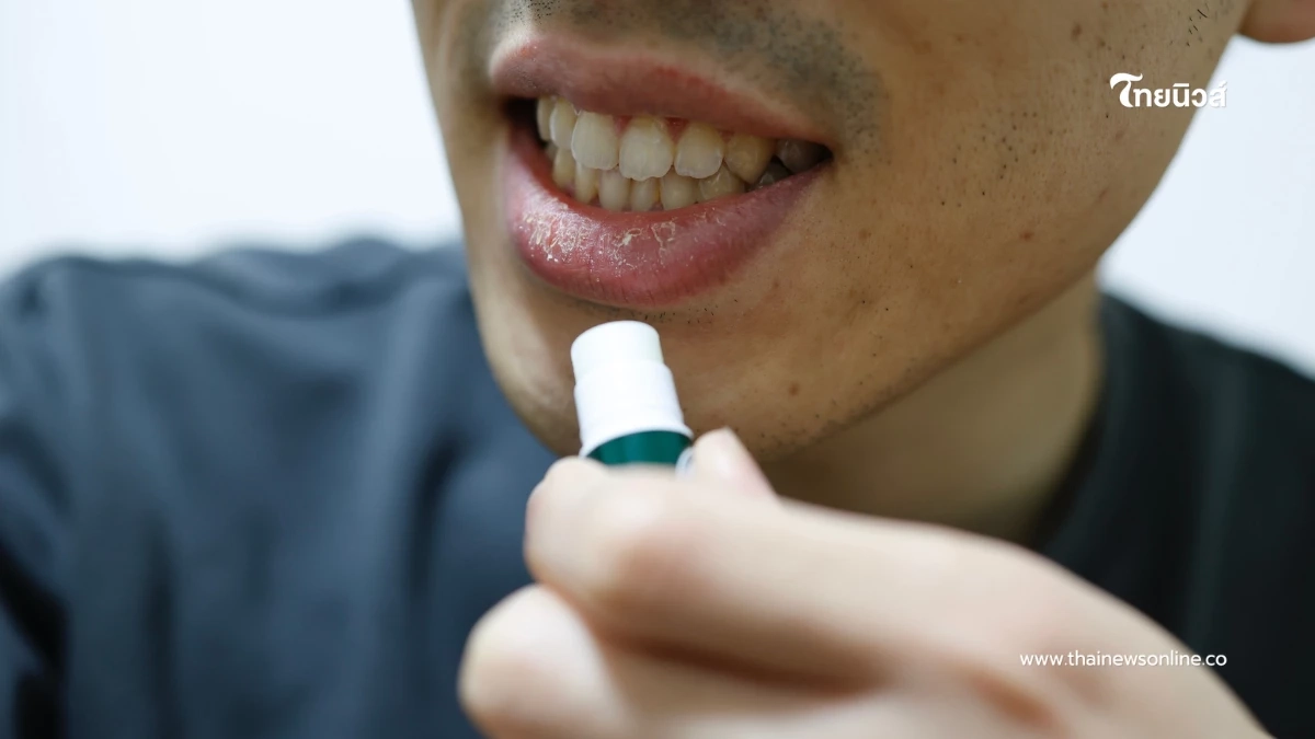 เผยเหตุผลปากแห้ง ทั้งที่อยู่ประเทศร้อน เพราะทาลิปมันผิดวิธี