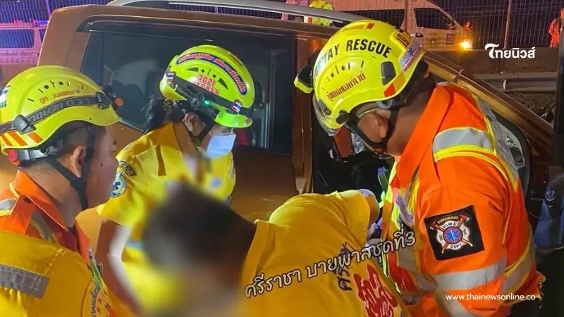 กระบะ ชนท้ายรถพ่วง 18 ล้อ ดับ 4 สาหัส 1 ราย เผยรายชื่อผู้เสียชีวิต