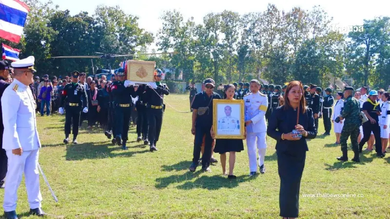 สดุดีวีรบุรุษทหารกล้าจากการปะทะระหว่างทหารไทย - กัมพูชา