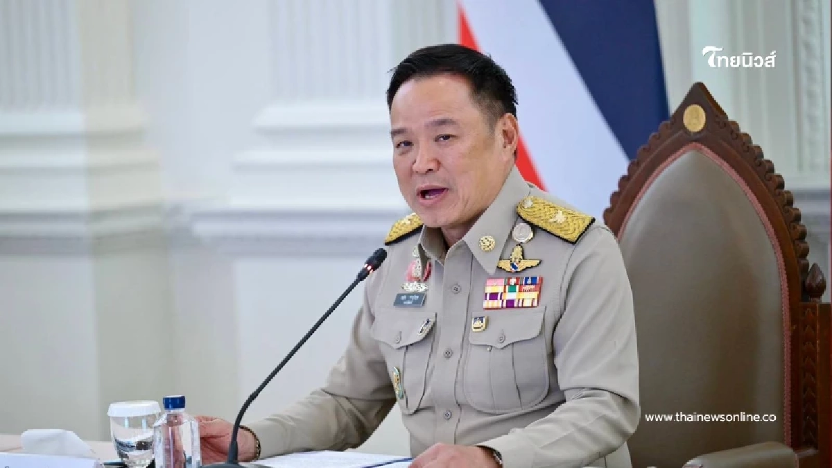 นายกฯ ลั่นแรง ยันขจัดทุจริตและประพฤติมิชอบอย่างเด็ดขาด นายกฯ ลั่นแรง ยันขจัดทุจริตและประพฤติมิชอบอย่างเด็ดขาด