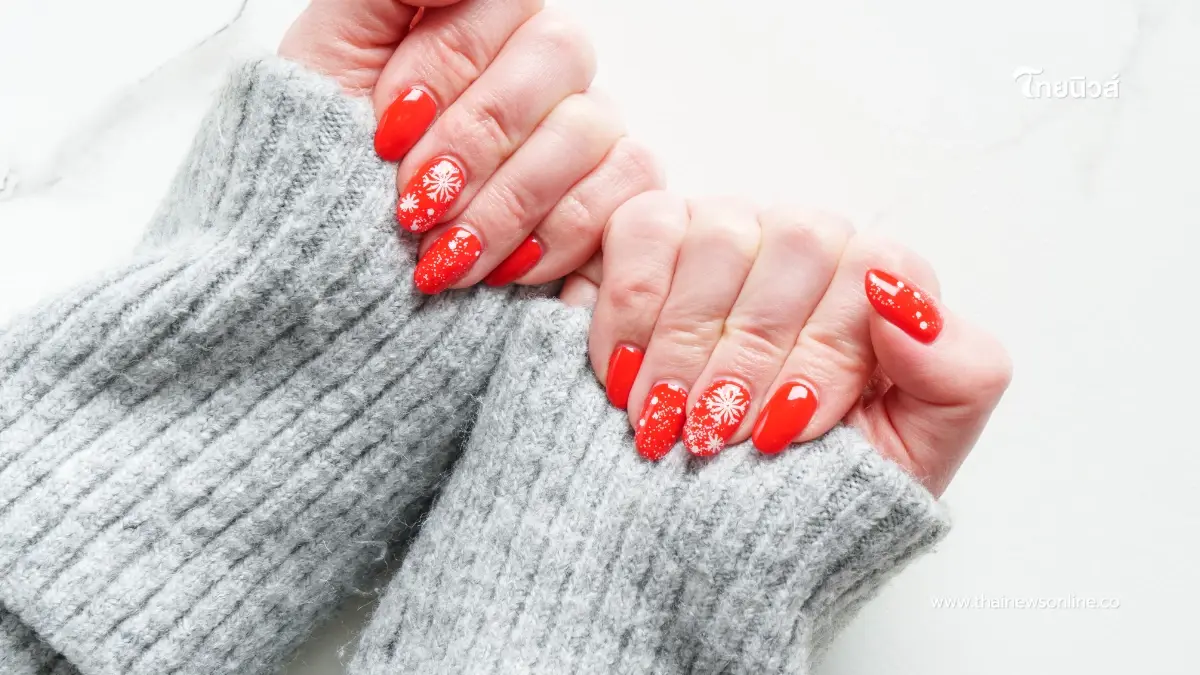 รู้จัก Red Nails Theory ทำไมเล็บสีแดงถึงถูกมองว่า “ดึงดูดความรัก” รู้จัก Red Nails Theory ทำไมเล็บสีแดงถึงถูกมองว่า “ดึงดูดความรัก”