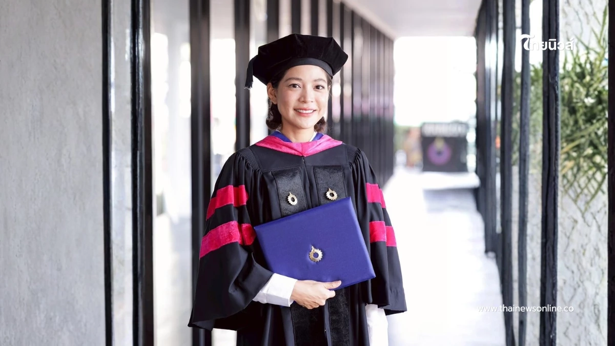 อีกก้าวในชีวิต “สายป่าน อภิญญา” คว้าปริญญาโท นิเทศศาสตร์ ม.รังสิต