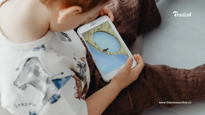 พ่อแม่ต้องรู้ สมาร์ทโฟนในมือเด็ก อาจแลกด้วยสุขภาพกายใจในอนาคต