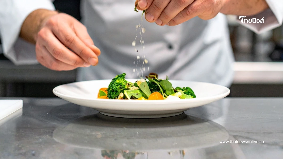 กินอร่อยไม่บวมน้ำ! เปิด 5 เทคนิคปรุงรสนัวด้วยสมุนไพรธรรมชาติ กินอร่อยไม่บวมน้ำ! เปิด 5 เทคนิคปรุงรสนัวด้วยสมุนไพรธรรมชาติ