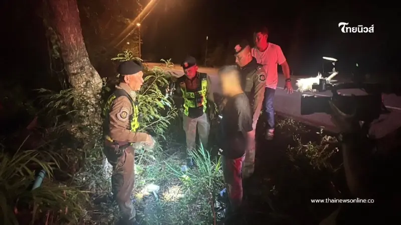 ซิ่งแหกด่านกว่า 10 กม. โยนยาบ้าทิ้งริมทางก่อนจนมุม ยึด 3,834 เม็ด