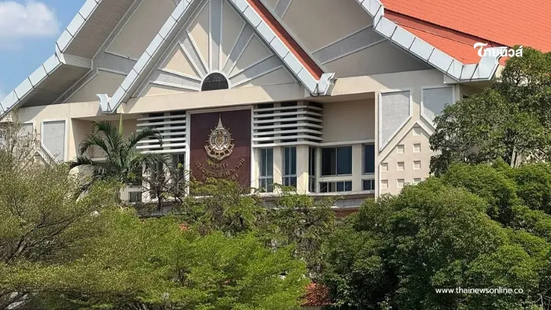 ปิดตำนาน 55 ปี โรงเรียนดัง เลิกกิจการถาวร ครูโบกมือลาศิษย์รุ่นสุดท้าย ปิดตำนาน 55 ปี โรงเรียนดัง เลิกกิจการถาวร ครูโบกมือลาศิษย์รุ่นสุดท้าย