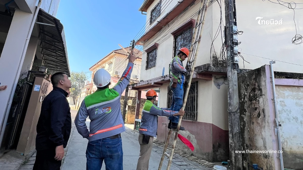 "AIS 3BB FIBRE 3" ผนึก CIB ลุยแม่สาย กวาดล้างมิจฉาชีพ ลอบเชื่อมต่ออุปกรณ์เถื่อนข้ามแดน